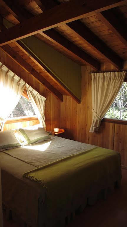 Hosteria Brisas Del Cerro Villa La Angostura Exterior photo